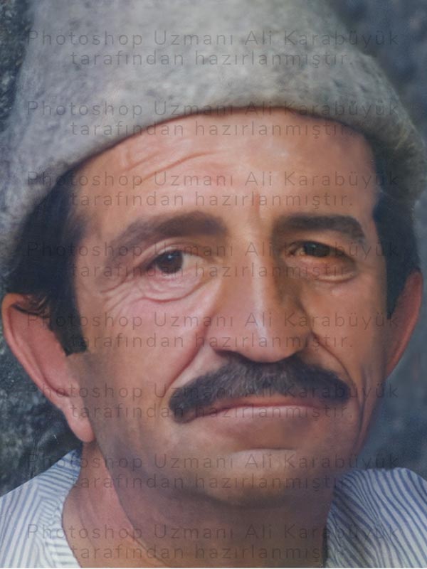 dijital onarım ve netleme sonrası pürüzsüz, net, canlı renklere sahip ve restore edilmiş yaşlı adam portresi.