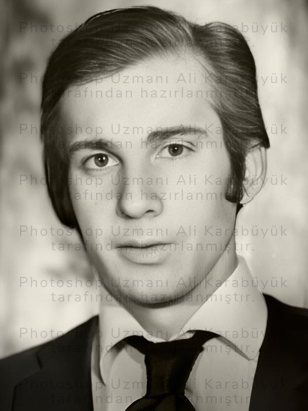 İstanbul siparişi, dijital onarım sonrası pürüzsüz, net ve canlı hale getirilmiş yırtıkları giderilmiş adam fotoğrafı.